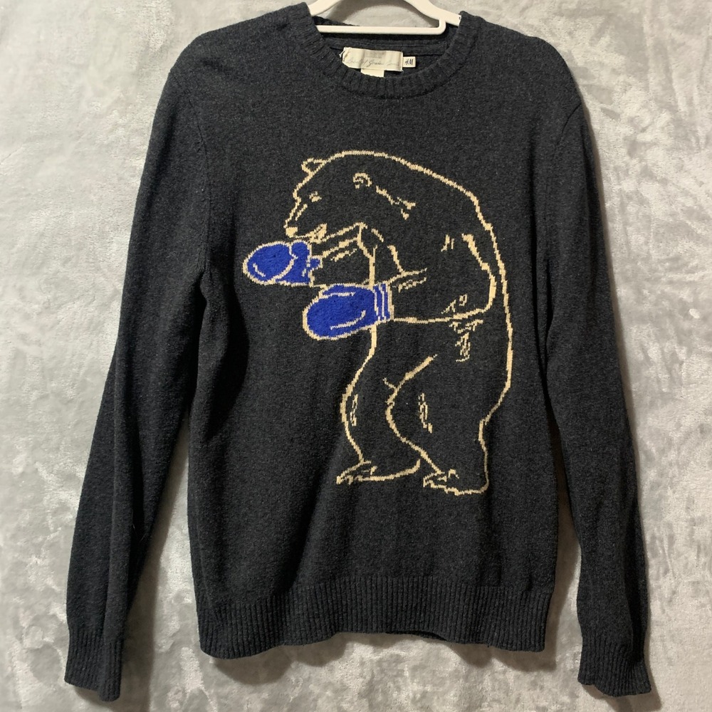 H&M LOGG Mens Boxing Bear Graphic Sweater Gray Blue Gloves Large 0318596 2